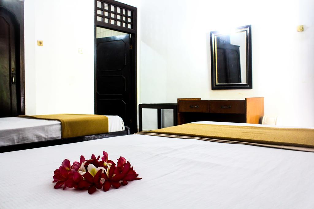 Berlian Inn Kuta Lombok Exterior foto