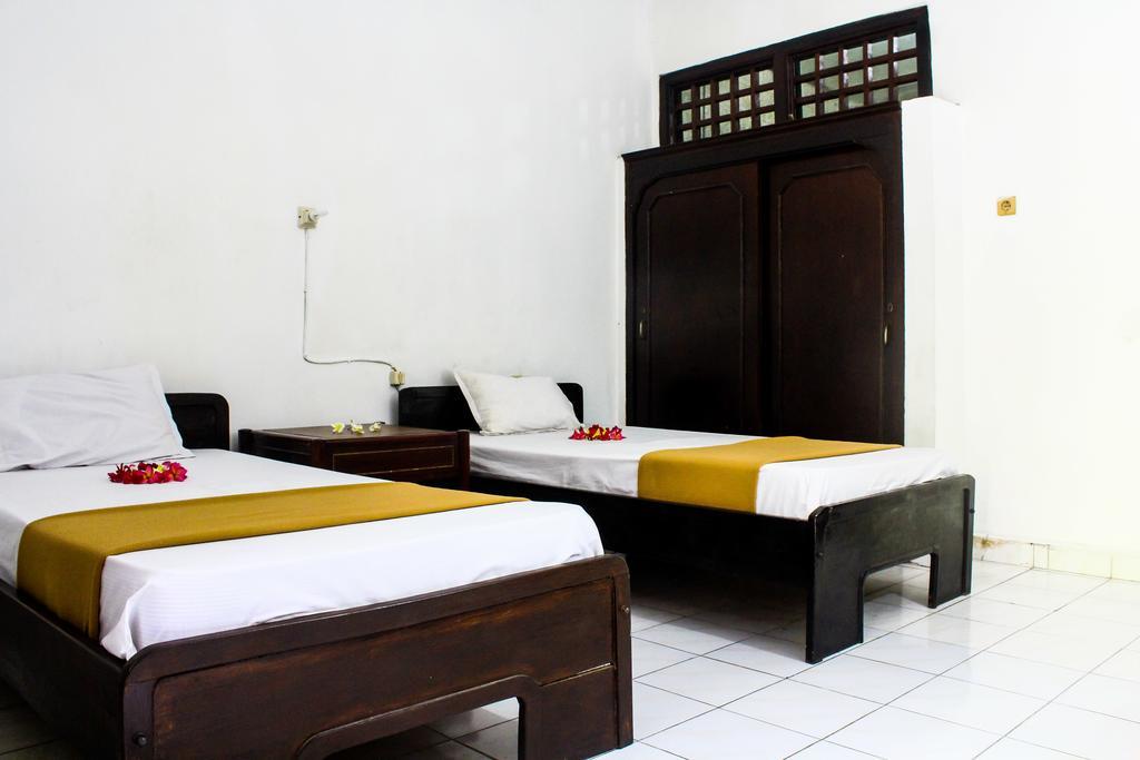 Berlian Inn Kuta Lombok Exterior foto