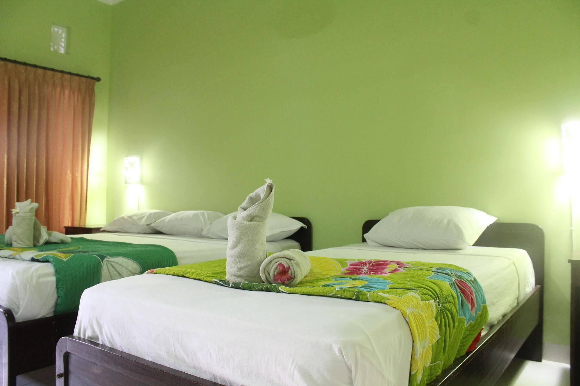 Berlian Inn Kuta Lombok Exterior foto